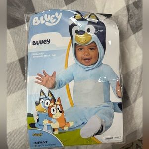 Blurry Halloween costume infant 18-24 months